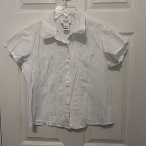 EUC Petite M Talbots White Short-Sleeve Button-Front Shirt